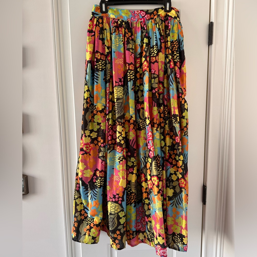 Gathered maxi skirt